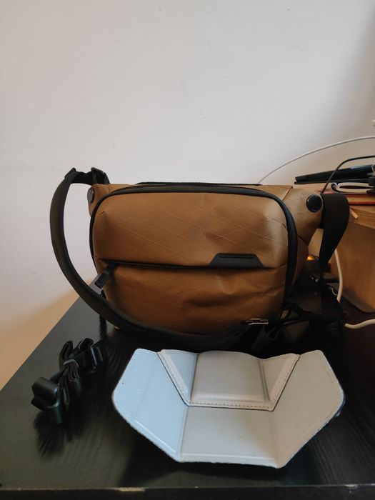 Torba fotograficzna Peak design sling 3l coyote