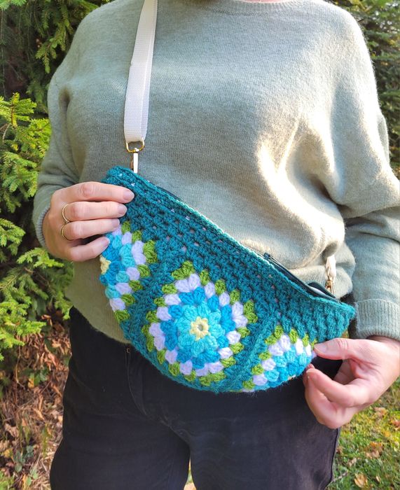 Nerka torebka na szydełku