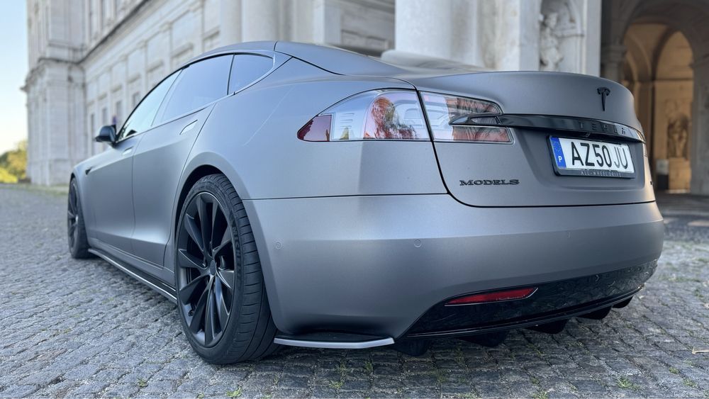 Tesla model S 100d long range