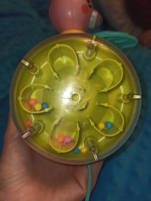 Іграшка- каталка fisher price