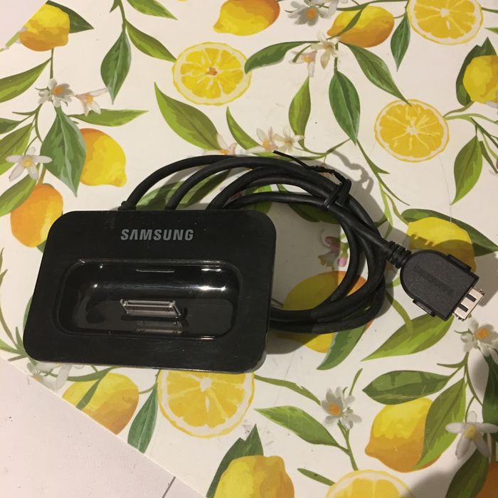 stacja dokująca Samsung AH96-00051A przeznaczona dla urządzeń iPod ora