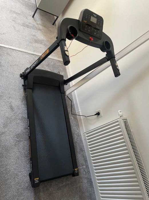 Nowa Bieżnia Domowa Elektryczna 1-12km/h Składana do Ćwiczeń Treningu