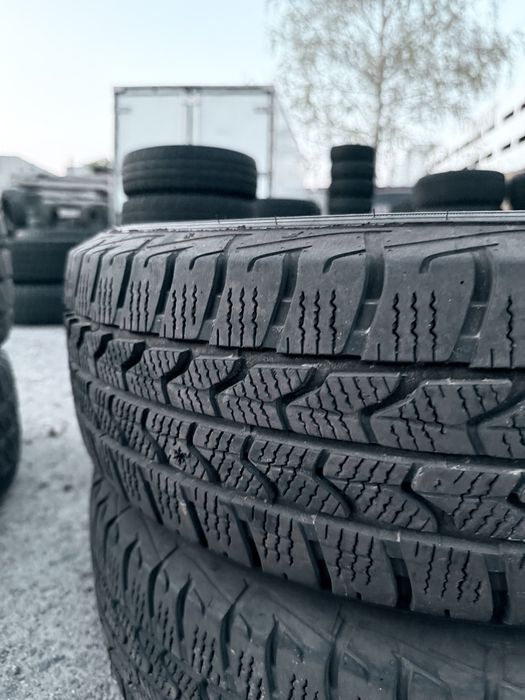 205 75 16 Goodyear UltraGrip Cargo 90% 2023 Шини Зима