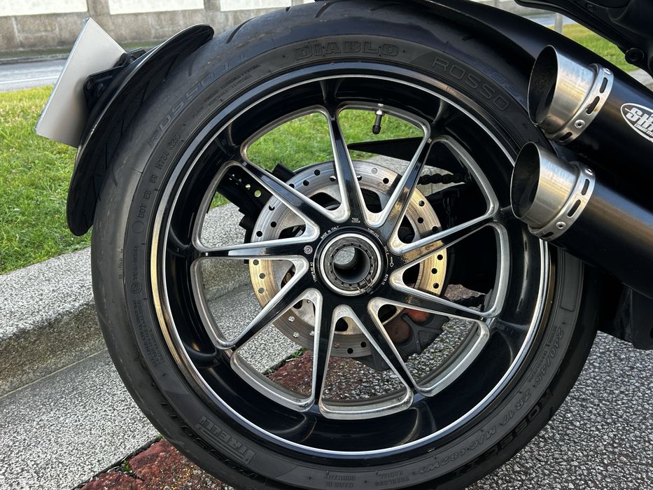 Ducati Diavel Carbon 1200