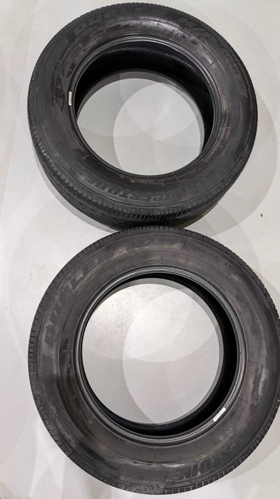 Всесезонні шини Bridgestone Dueler 225/65R17, 5-6 мм. 2016 р. 2 шт.