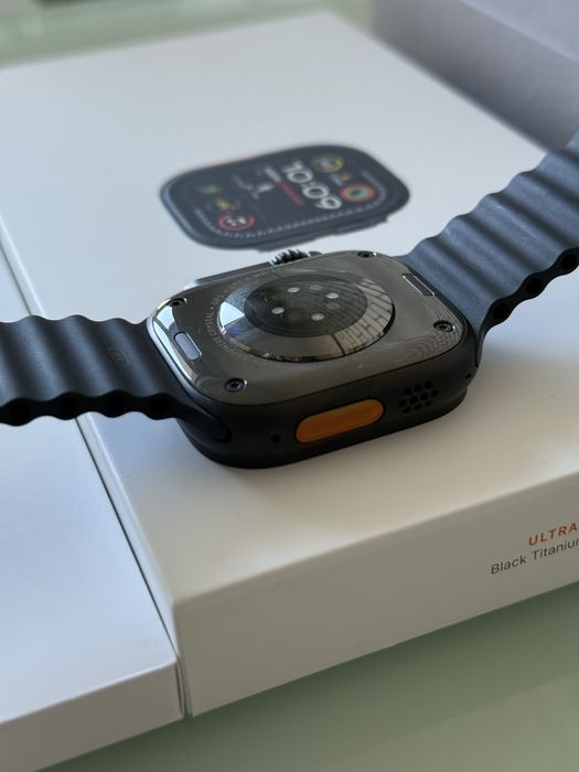 Apple Watch Ultra 2 49 mm Black Titanium Case