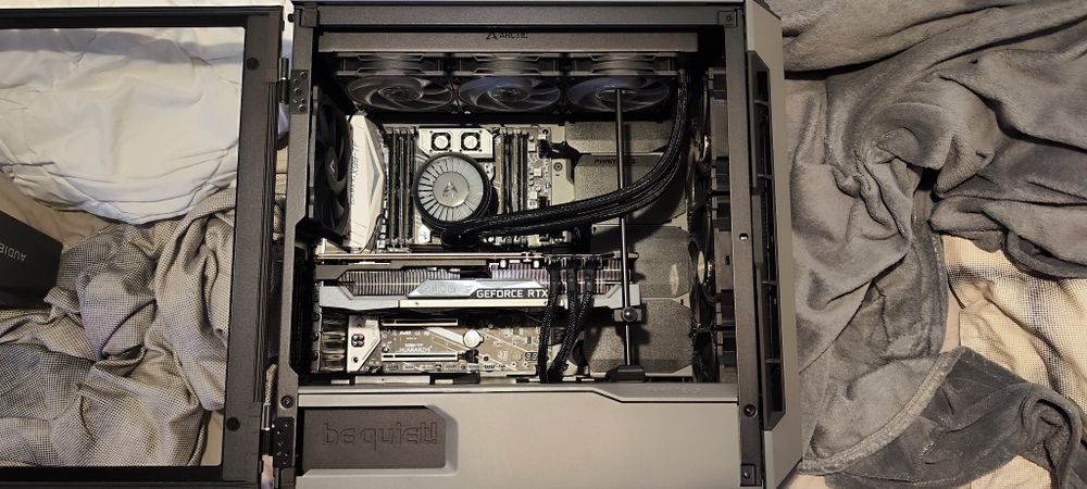 PC do gier, roboty,  RTX 3080