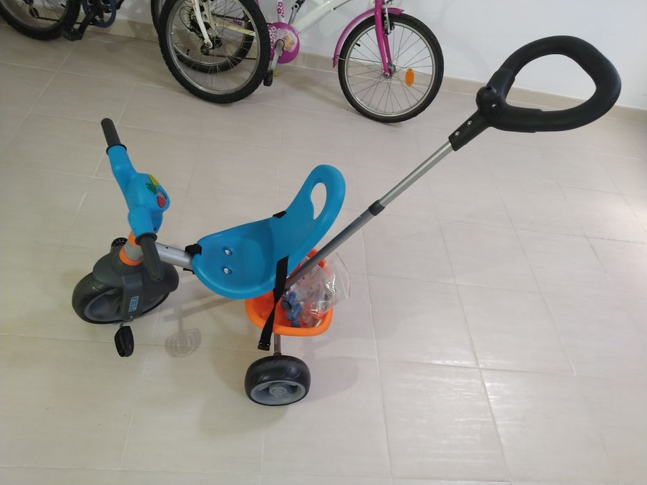 Triciclo Baby Plus Music — Como Novo! 

Triciclo evolutivo, apenas mo
