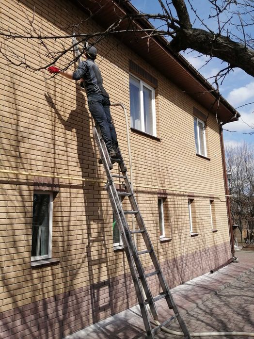 Утеплення будинків. Піноізол (Пеноизол). Рідкий пінопласт (пенопласт).