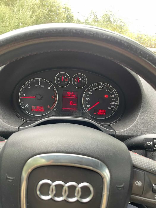 Audi A3 - 170CV S-Line