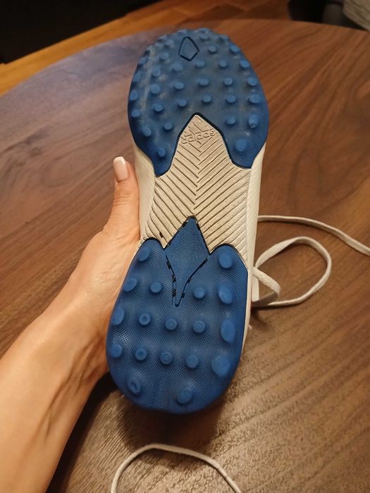 Halówki adidas białe