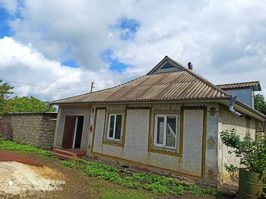 продам будинок в Піщанкі