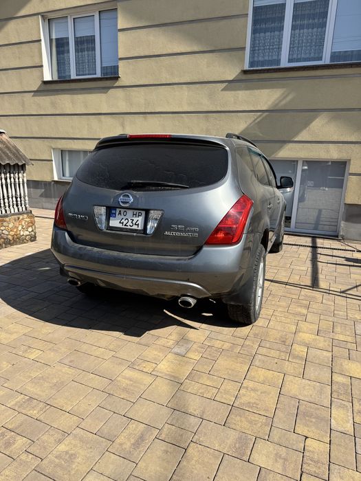 Позашляховик Nissan Murano