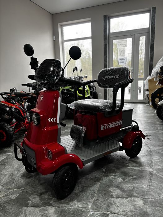 Продам електро та бензо квадроцикли, трицикли, електромопеди, скутера