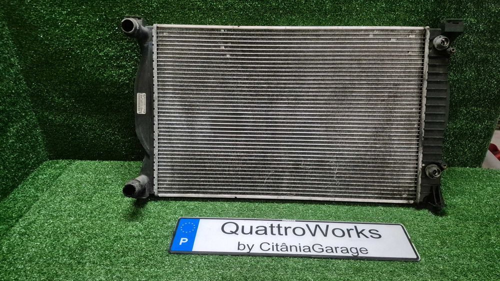 Radiador Agua + Radiador Oleo Caixa Automatica Original Audi A4 B6 B7 Ref. 8E0121251AQ bom estado