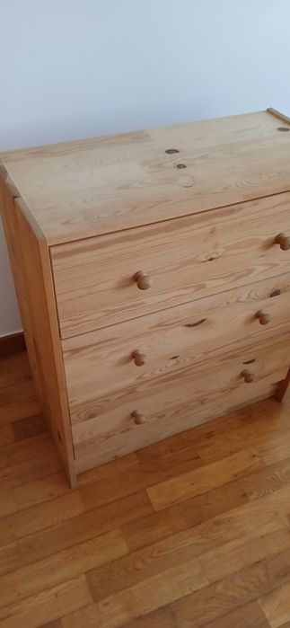 Móvel de arrumação com 3 gavetas