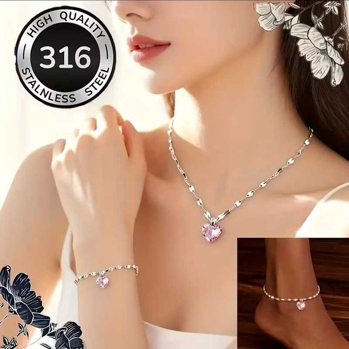 Conjunto Colar e pulseiras "Coração rosa". Hipoalergénico. Novo.