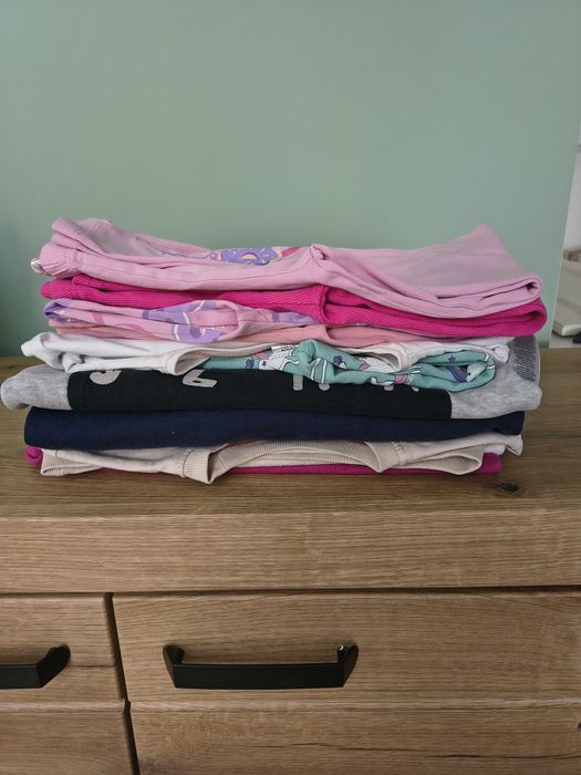 Paka ubrań r.134 dla dziewczynki