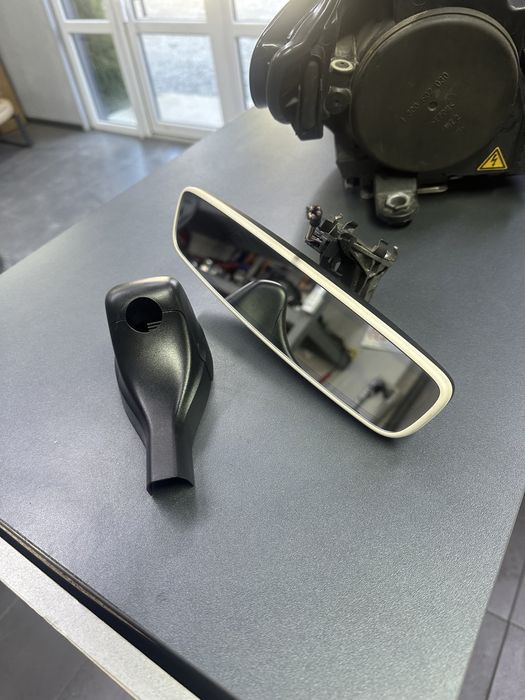 Безрамочне дзеркало Passat B8 Passat заднього виду