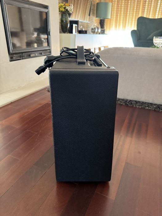 Amplificador Fender Mustang ll (40W)