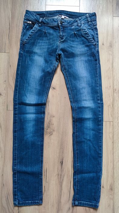 Spodnie jeansowe Tally Weijl Rozmiar L