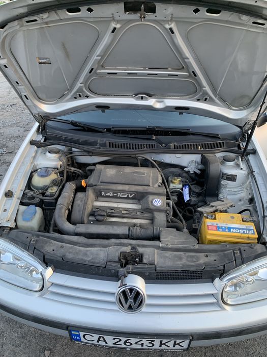 Продам гольф 4 2000 рік