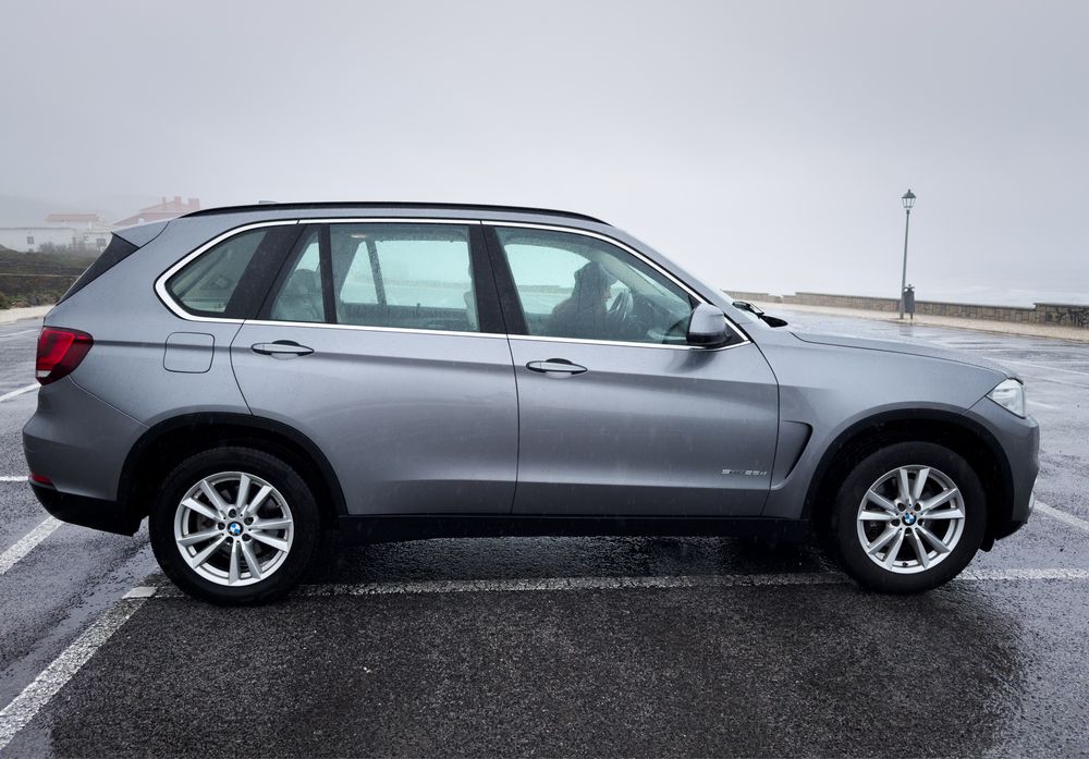 BMW X5 — fotografia 4