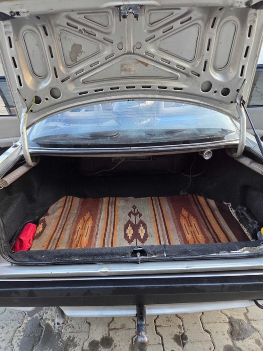 продам audi 200 c3 2.2 газ\бенз (не audi 100)