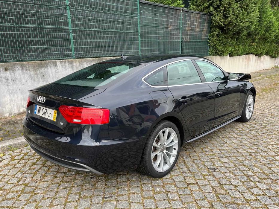 Audi A5 2.0TDI S-Line 150cv