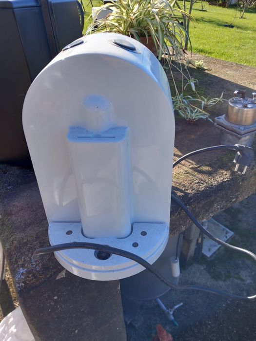 Vendo maquinas de cafe a trabalhar