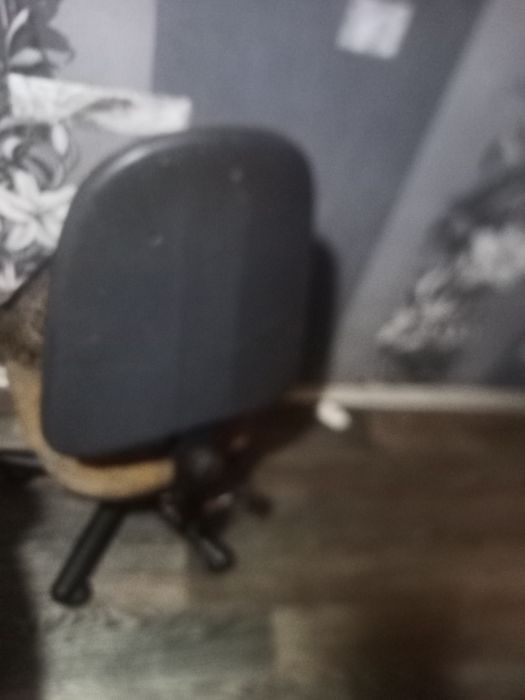 Кресло компьютерное.кремло офисное.крксло для работы