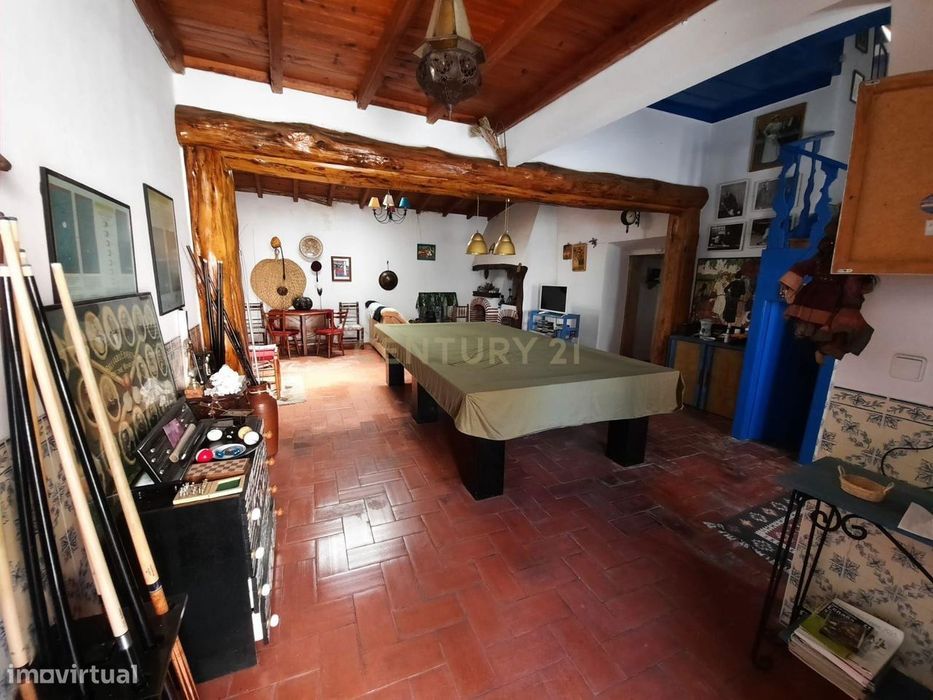 Moradia de carácter único, que preserva a sua identidade e o charme tí