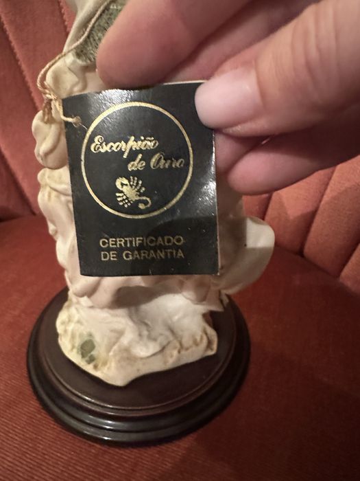Estatua Escorpiao de ouro