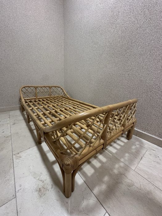 Cama rattan criança