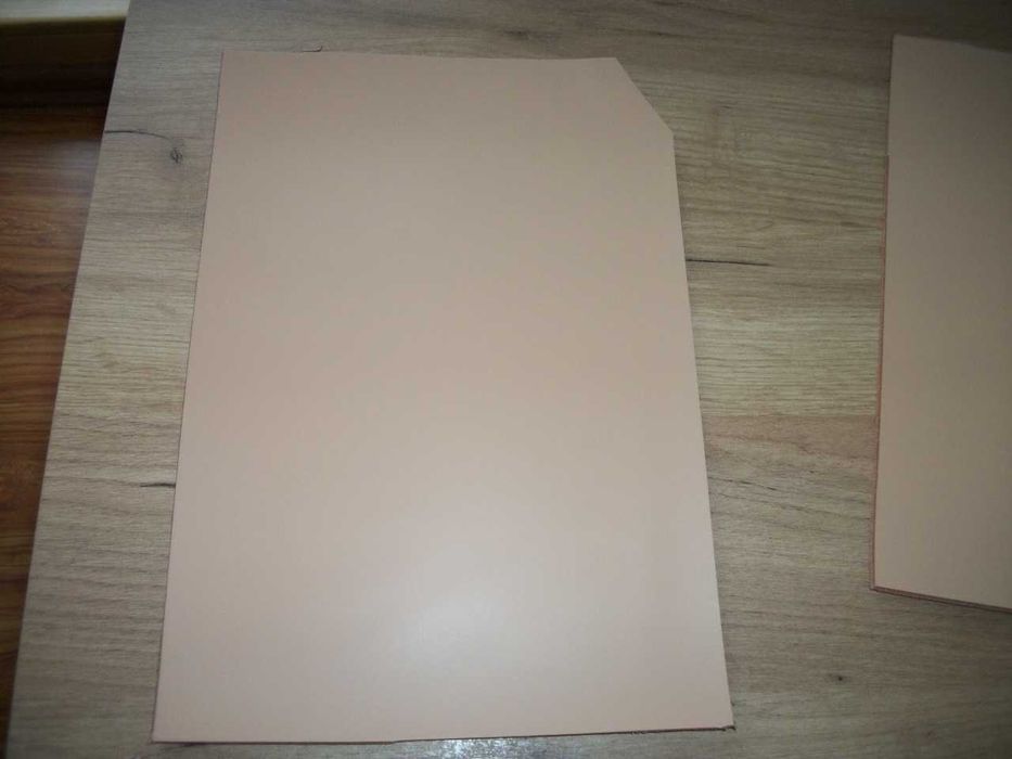 SKÓRA BYDLĘCA BEŻOWA NATURALNA 31x20 cm format A-4 ok 3MM gruba