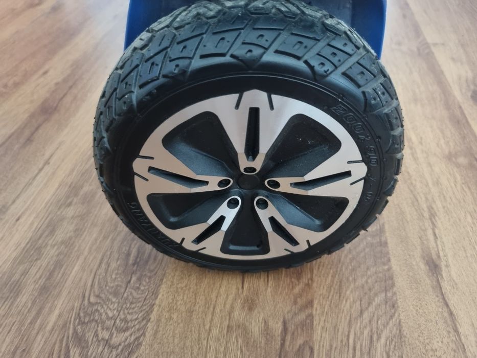 Sprzedam hoverboard Gyroor G2