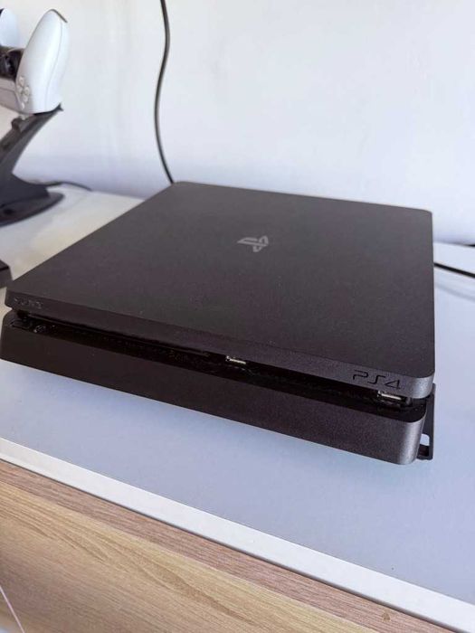 PS4 Slim 500GB Desbloqueado Firmware 11.00 com 3 Comandos e Caixa Original