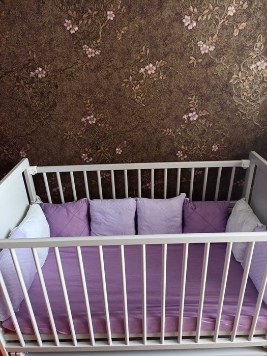 Бортики в ліжечко