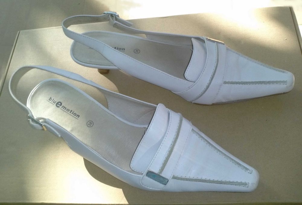 Обувь женская Летние кожаные белые босоножки размер 38