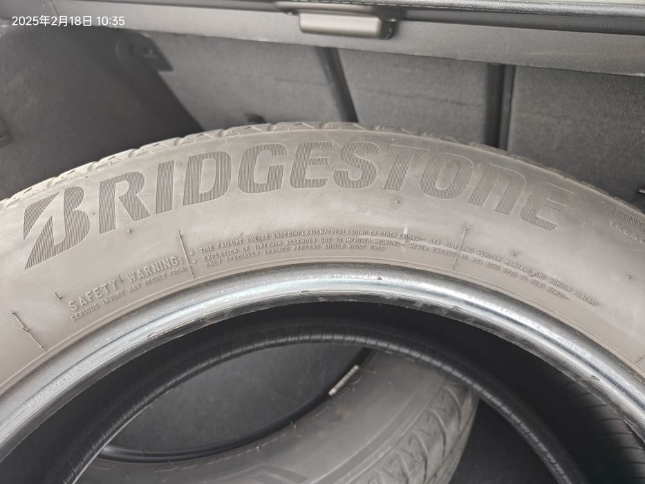 Pneu bridgestone 225 60 r18 para bmw