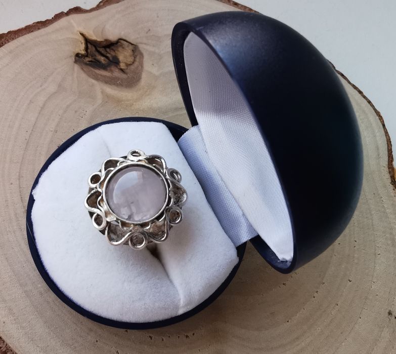 Srebrny pierścionek 800 kwarc różowy kopułka