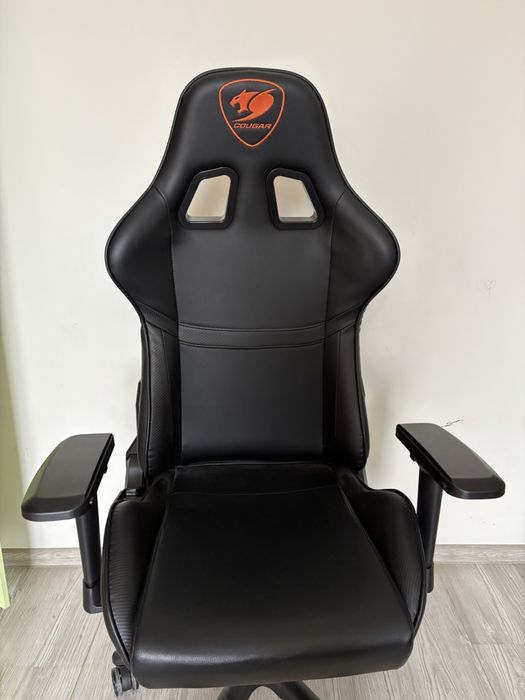 Ігрове крісло Cougar Armor