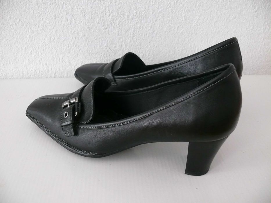 Buty damskie "Clarks" czółenka skóra 100%