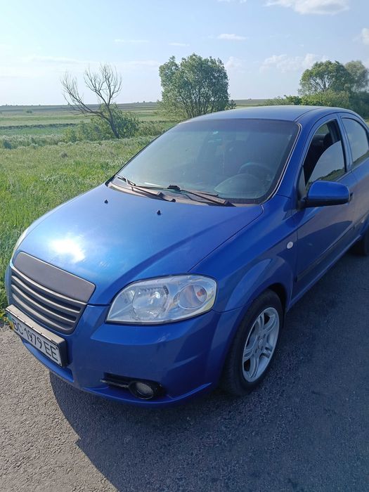 Автомобіль Chevrolet Aveo