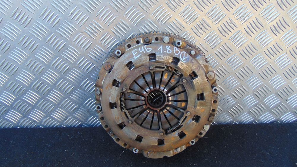 sprzęgło dwumasowe kompletne bmw 3 318i e46 2.0