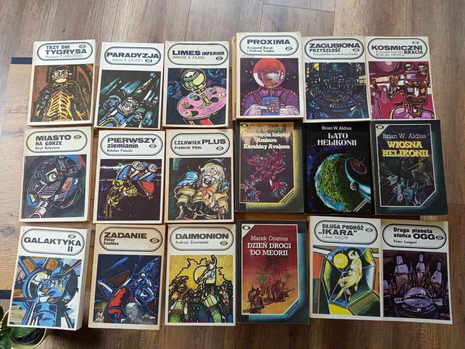 Fantastyka przygoda iskry 39 ksiazek + 2 gratis