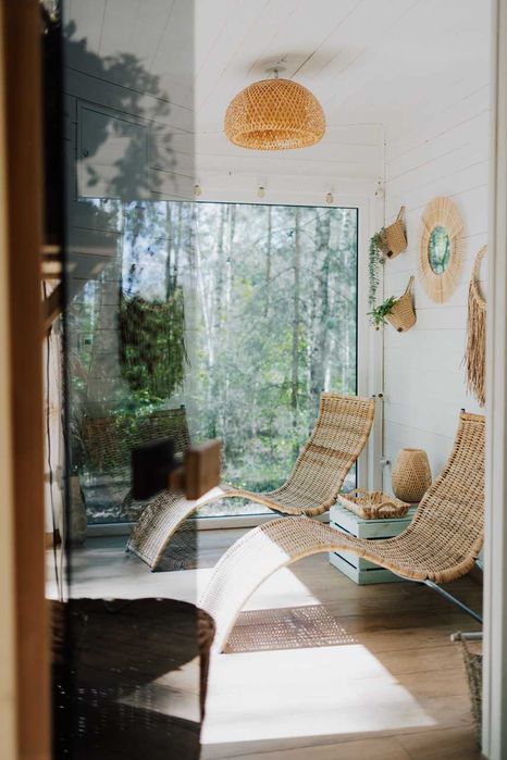 Domki w drzewach blisko Warszawy, 70 m od domku leśne spa.