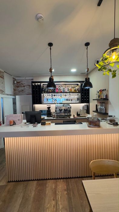 Café-Bar Business Transfer