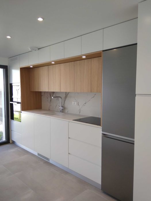 Serviço de transporte e montagem de móveis