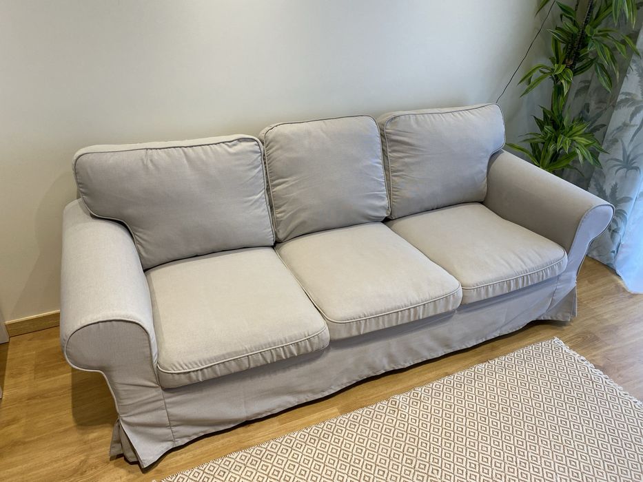 Sofá IKEA EKTORP de 3 lugares
